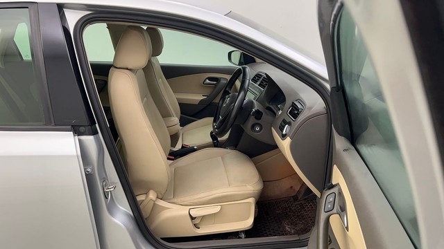 Second-hand 2022 Volkswagen Vento 1.0 TSI Highline for sale in Kolkata-15