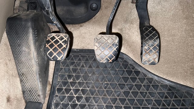 Second-hand 2022 Volkswagen Vento 1.0 TSI Highline for sale in Kolkata-14