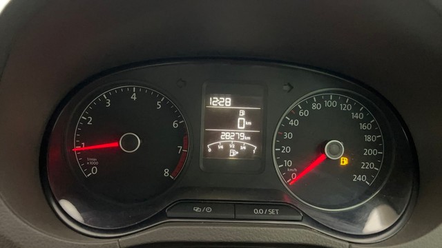 Second-hand 2022 Volkswagen Vento 1.0 TSI Highline for sale in Kolkata-13
