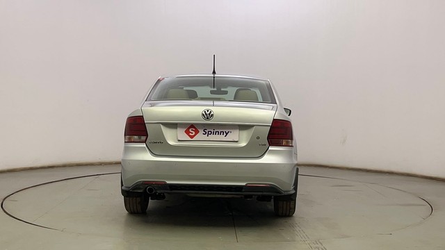 Second-hand 2022 Volkswagen Vento 1.0 TSI Highline for sale in Kolkata-4