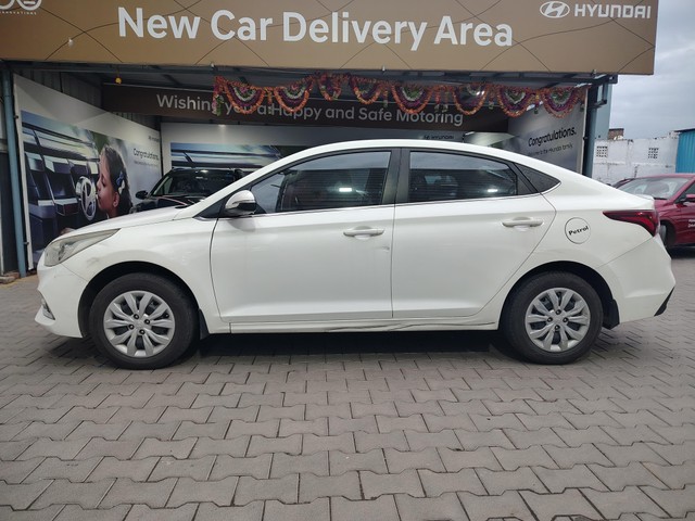 Second-hand 2018 Hyundai Verna VTVT 1.4 EX for sale in Chennai-2