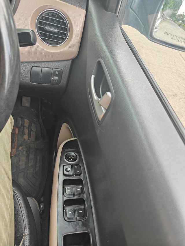 Second-hand 2014 Hyundai Xcent 1.1 CRDi S Option for sale in Nagpur-10