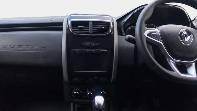 Second-hand 2021 Renault Duster RXS for sale in Ahmedabad-19