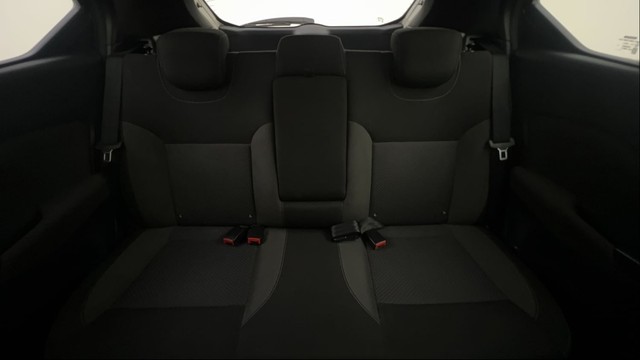 Second-hand 2022 Nissan Kicks 1.3 Turbo XV for sale in Noida-32