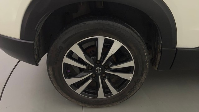 Second-hand 2022 Nissan Kicks 1.3 Turbo XV for sale in Noida-18