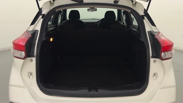 Second-hand 2022 Nissan Kicks 1.3 Turbo XV for sale in Noida-9