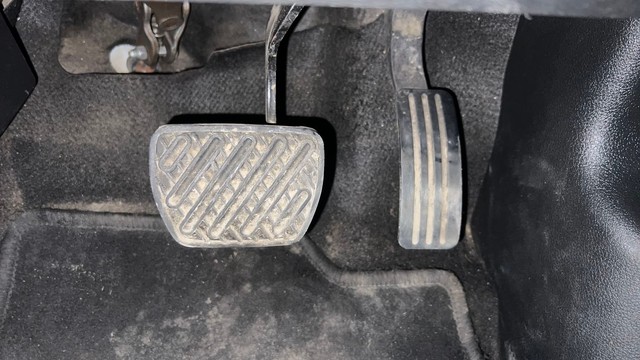 Second-hand 2022 Nissan Kicks 1.3 Turbo XV for sale in Noida-14