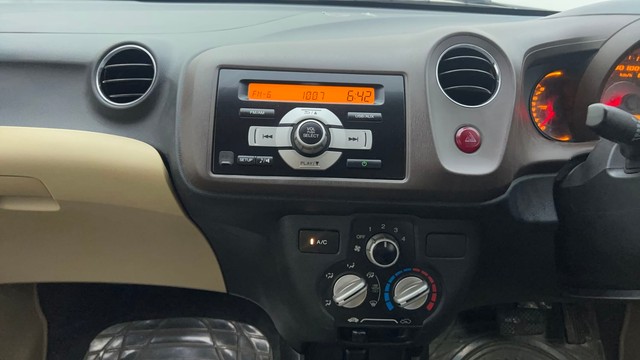 Second-hand 2014 Honda Amaze S i-VTEC for sale in Bangalore-26