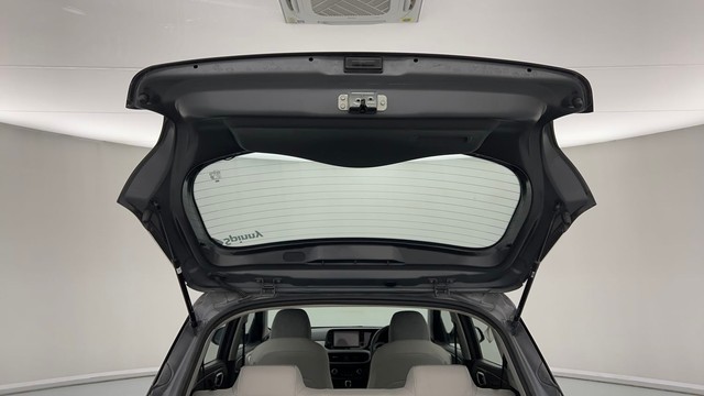 Second-hand 2021 Hyundai Grand i10 1.2 Kappa Sportz BSIV for sale in Lucknow-30