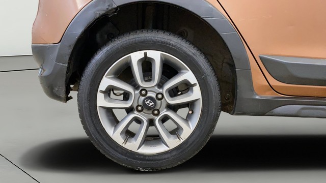 Second-hand 2016 Hyundai i20 Active 1.2 S for sale in New Delhi-24