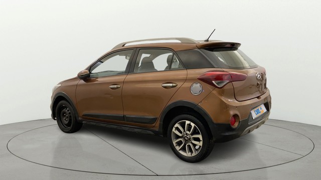 Second-hand 2016 Hyundai i20 Active 1.2 S for sale in New Delhi-2