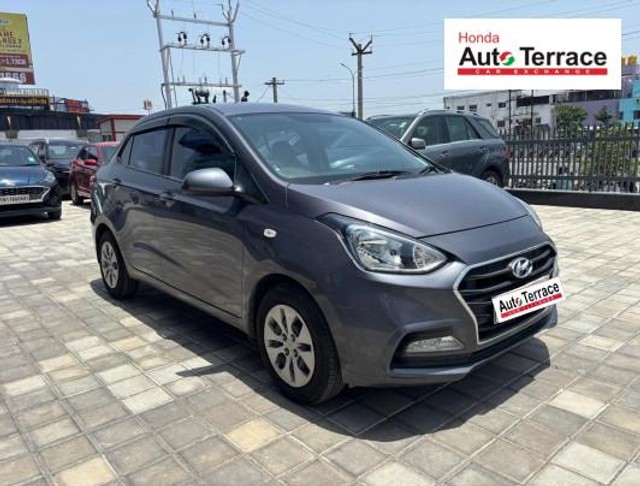 Second-hand 2022 Hyundai Aura SX for sale in Chennai-13