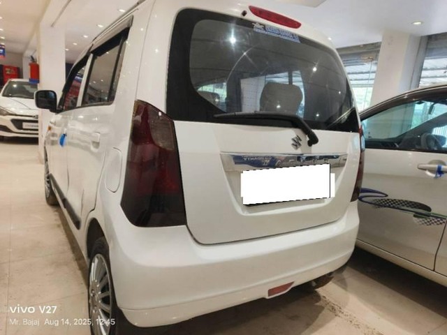 Second-hand 2012 Maruti Wagon R VXI Minor for sale in Kanpur-8