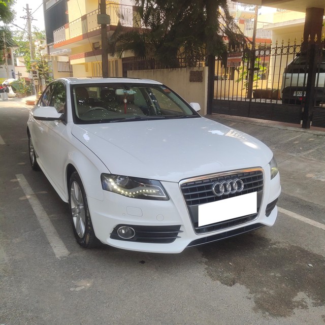 Audi A4 2.0 TDI Second-hand 2011 Audi A4 2.0 TDI for sale in Bangalore-11