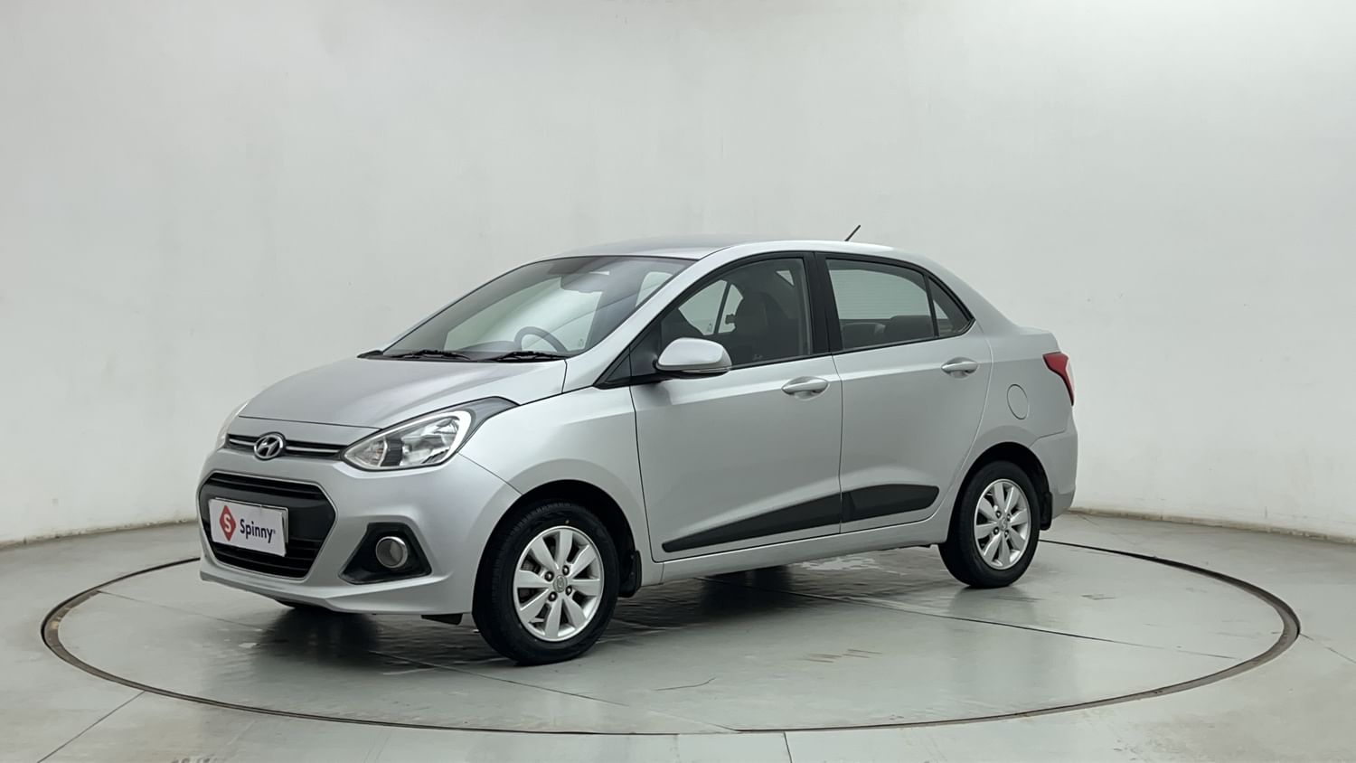 Used Hyundai Xcent Petrol Car in Pune, 2016 Model - Find Best Deals ...