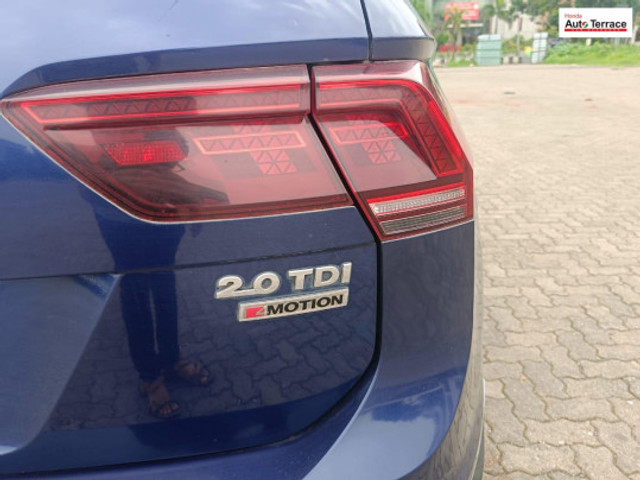Second-hand 2017 Volkswagen Tiguan 2.0 TDI Highline for sale in Mumbai-18