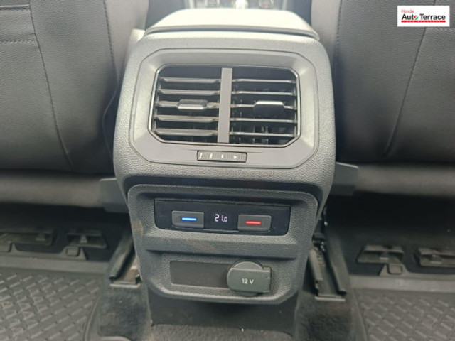 Second-hand 2017 Volkswagen Tiguan 2.0 TDI Highline for sale in Mumbai-10