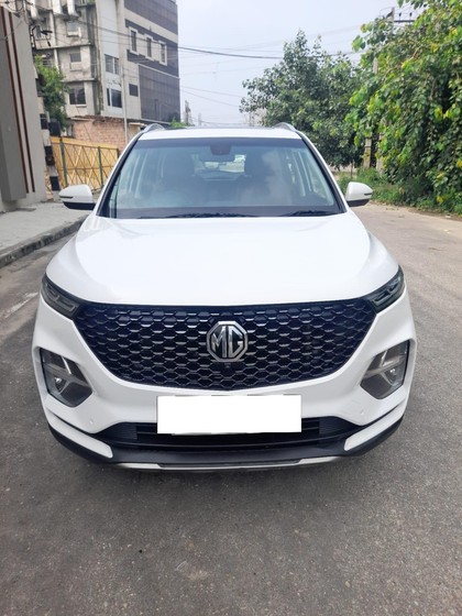 Second-hand 2022 MG Hector Plus Sharp Pro 2023-2025 for sale in Ludhiana