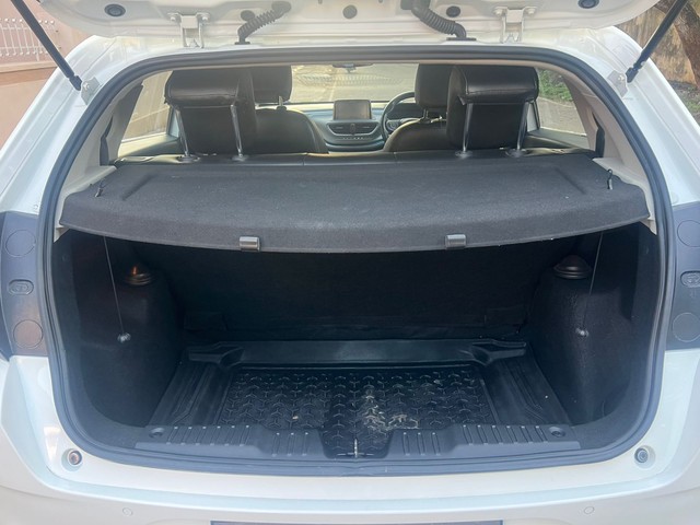 Second-hand 2022 Tata Altroz XZ for sale in Mysore-10