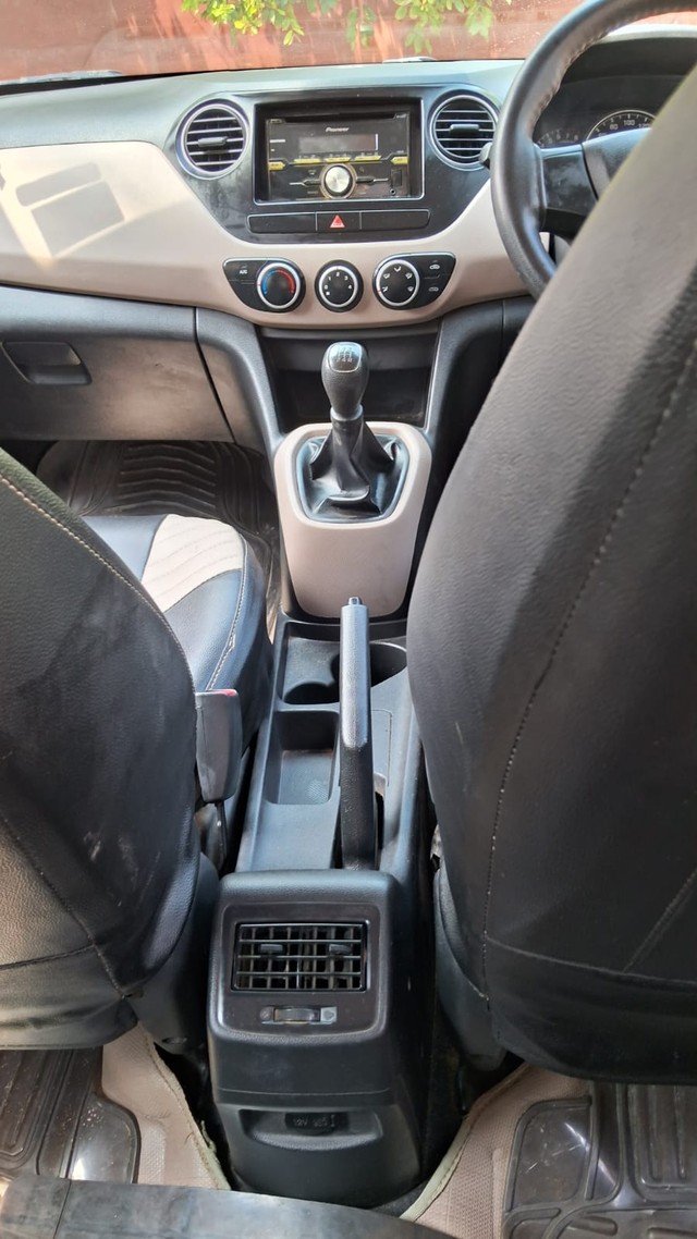 Hyundai Grand i10 Magna Second-hand 2017 Hyundai Grand i10 Magna for sale in Faridabad-11