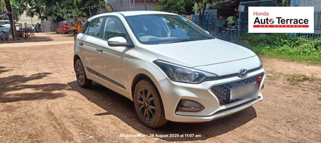 Second-hand 2019 Hyundai i20 Sportz Plus for sale in Bhubaneswar-9