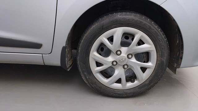 Second-hand 2020 Hyundai Grand i10 1.2 Kappa Magna BSIV for sale in Mysore-17