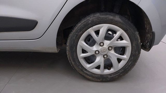 Second-hand 2020 Hyundai Grand i10 1.2 Kappa Magna BSIV for sale in Mysore-19