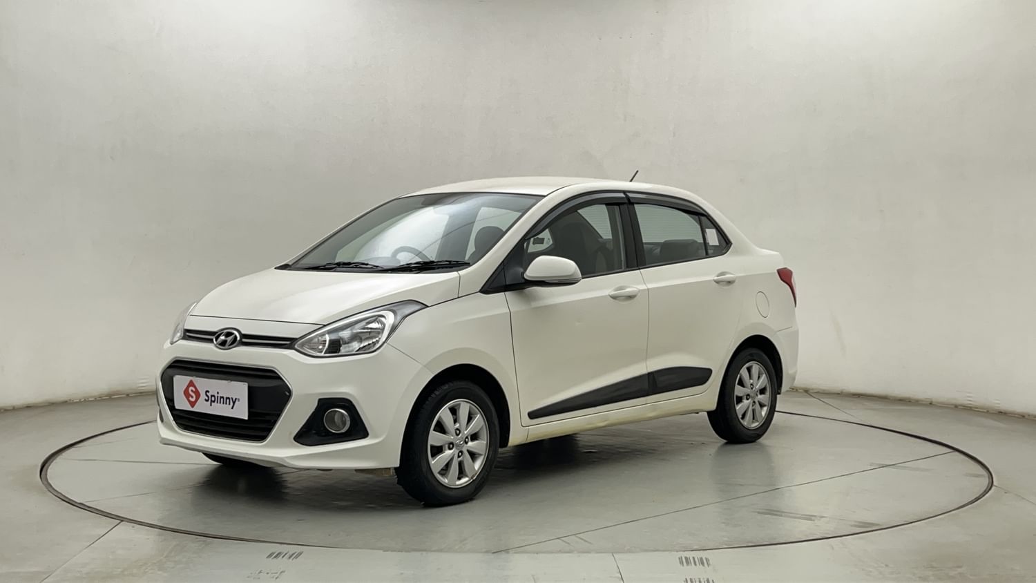 Used Hyundai Xcent Petrol Car in Thane, 2016 Model - Find Best Deals ...