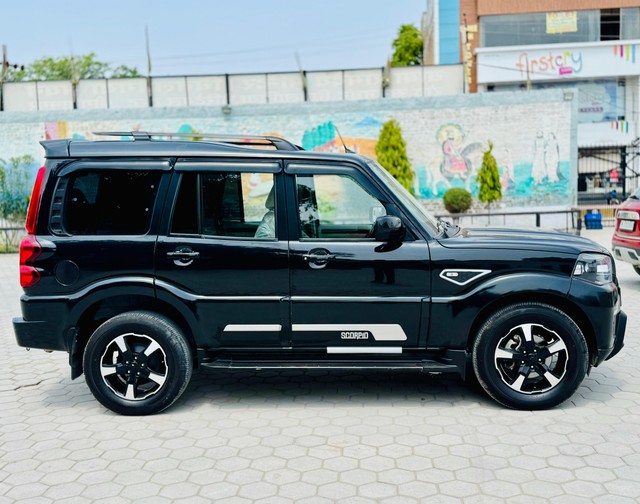 Second-hand 2024 Mahindra Scorpio S for sale in Sri Ganganagar