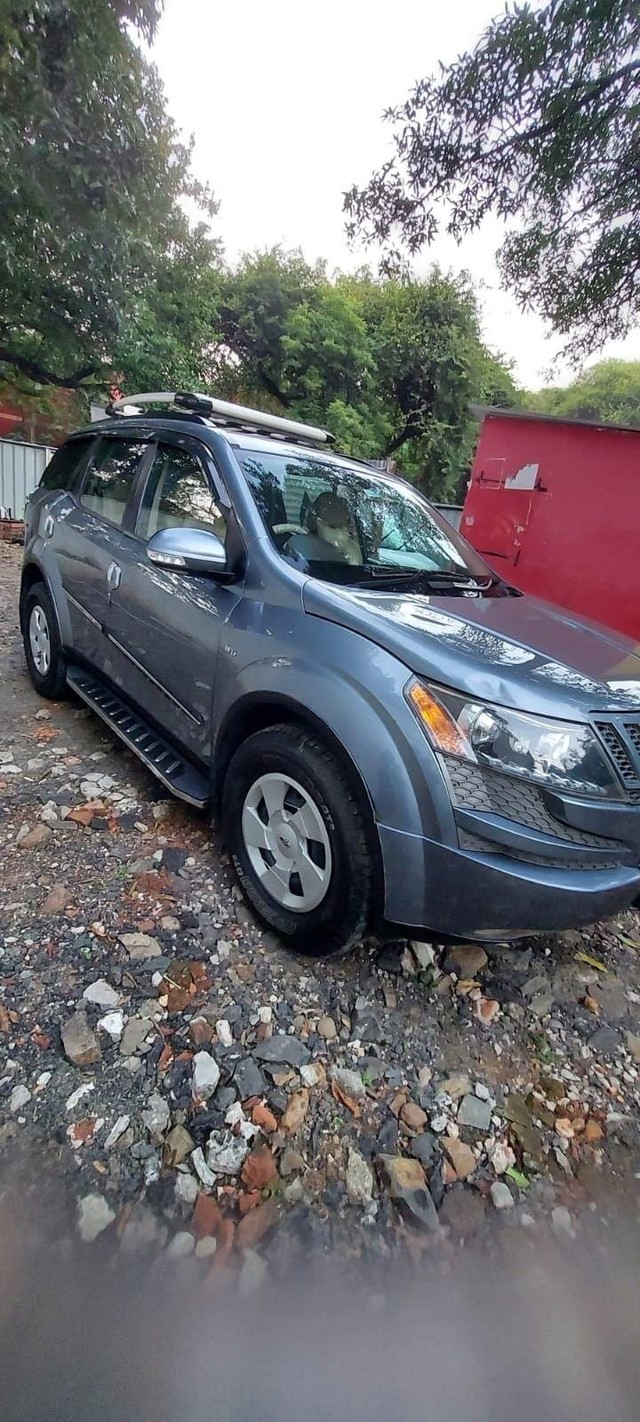 Second-hand 2012 Mahindra XUV500 W6 2WD for sale in Nagpur-3