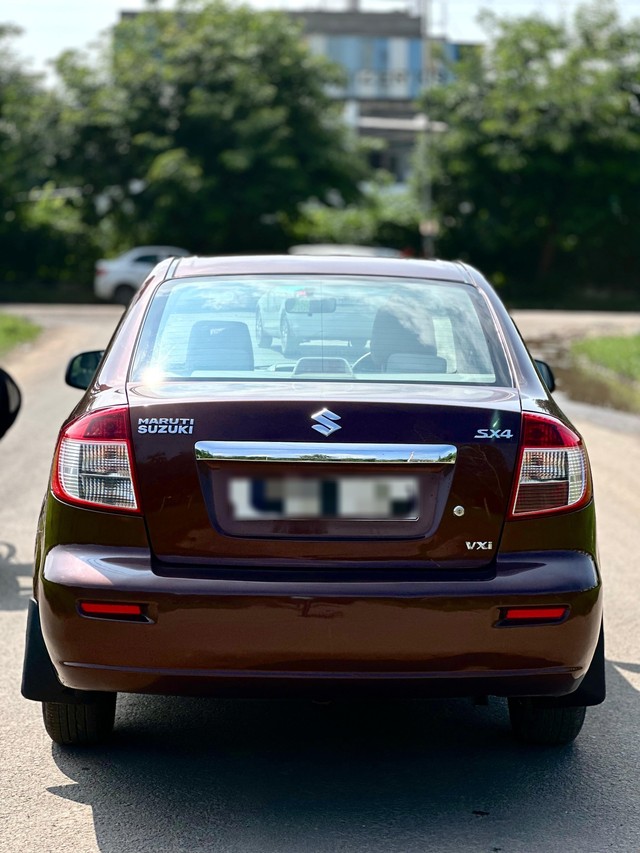 Second-hand 2010 Maruti SX4 VXI for sale in Chandigarh-1