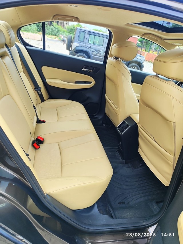 Honda City ZX CVT Second-hand 2022 Honda City ZX CVT for sale in Jaipur-9