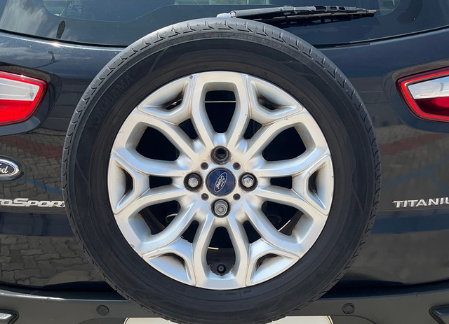 Second-hand 2015 Ford Ecosport 1.5 Ti VCT AT Titanium BSIV for sale in Coimbatore-30