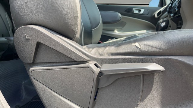 Second-hand 2015 Ford Ecosport 1.5 Ti VCT AT Titanium BSIV for sale in Coimbatore-2