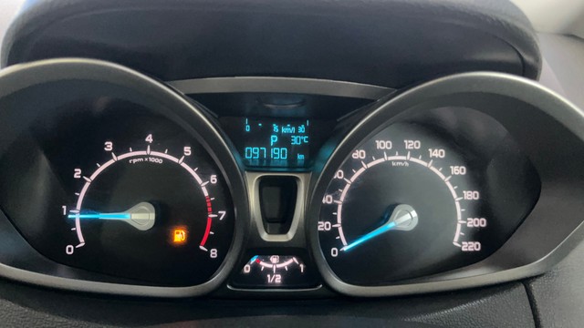 Second-hand 2015 Ford Ecosport 1.5 Ti VCT AT Titanium BSIV for sale in Coimbatore-23