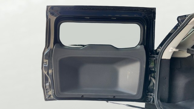 Second-hand 2015 Ford Ecosport 1.5 Ti VCT AT Titanium BSIV for sale in Coimbatore-1