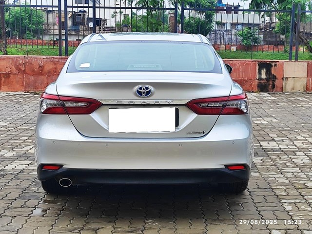Toyota Camry 2.5 Hybrid Second-hand 2024 Toyota Camry 2.5 Hybrid for sale in Jaipur-3