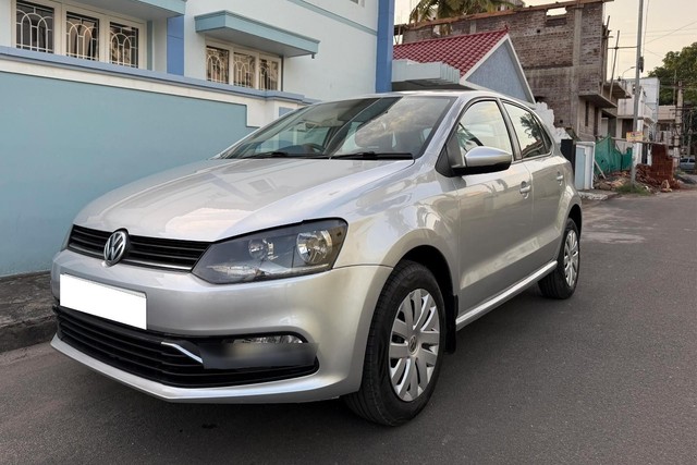 Volkswagen Polo 1.2 MPI Comfortline Second-hand 2015 Volkswagen Polo 1.2 MPI Comfortline for sale in Coimbatore-4