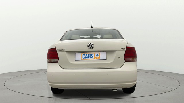 Second-hand 2015 Volkswagen Vento 1.5 TDI Highline for sale in Gulbarga-3