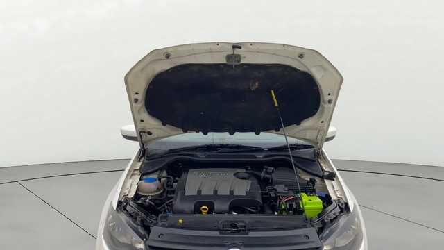 Second-hand 2015 Volkswagen Vento 1.5 TDI Highline for sale in Gulbarga-9