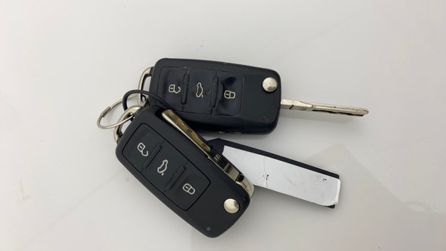 Second-hand 2015 Volkswagen Vento 1.5 TDI Highline for sale in Gulbarga-21