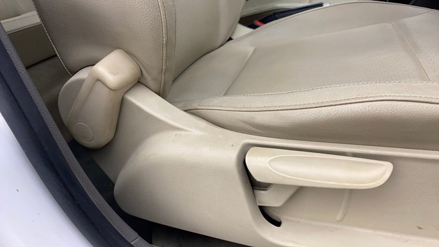 Second-hand 2015 Volkswagen Vento 1.5 TDI Highline for sale in Gulbarga-18