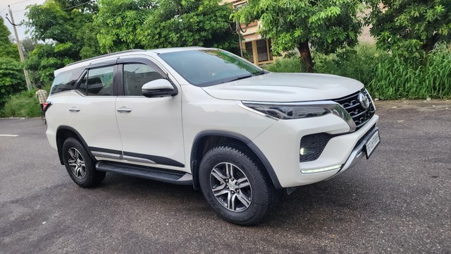 Second-hand 2021 Toyota Fortuner 4X2 Diesel BSVI for sale in Ludhiana-6