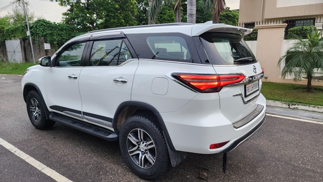 Second-hand 2021 Toyota Fortuner 4X2 Diesel BSVI for sale in Ludhiana-8