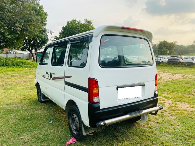 Second-hand 2018 Maruti Eeco CNG 5 Seater AC BSIV for sale in Ahmedabad-3