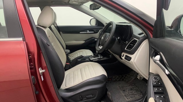 Second-hand 2019 Kia Seltos GTX Plus S Turbo DCT for sale in Hyderabad-15