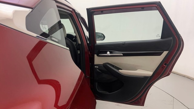 Second-hand 2019 Kia Seltos GTX Plus S Turbo DCT for sale in Hyderabad-31