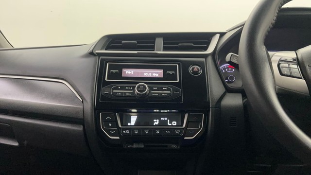 Second-hand 2016 Honda BR-V Style Edition Diesel V for sale in New Delhi-27