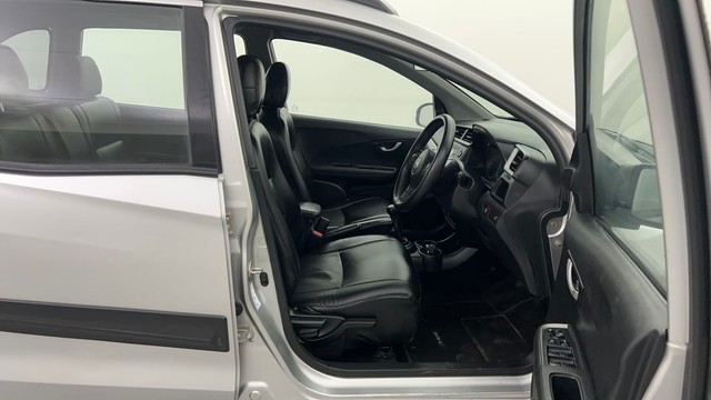 Second-hand 2016 Honda BR-V Style Edition Diesel V for sale in New Delhi-15