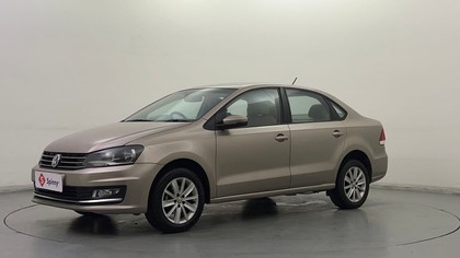 Second-hand 2016 Volkswagen Vento 1.2 TSI Highline BSIV for sale in New Delhi